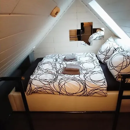 شقة T.j. Ferienwohnung *